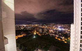 33Rd Floor Luxury Apartment Spa & Fitness